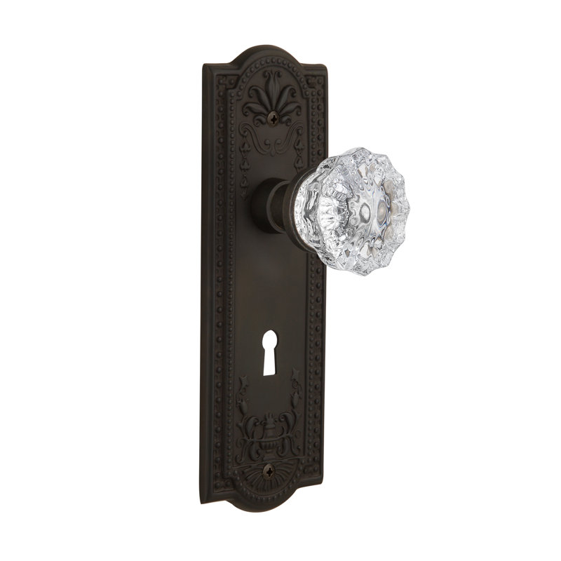 Meadows Plate with Decorative Keyhole and Crystal Door Knob, Oil-Rubbed Bronze, 2-3/4"