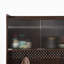 Armoire de cuisine polyvalente avec un design élégant et beaucoup de rangement