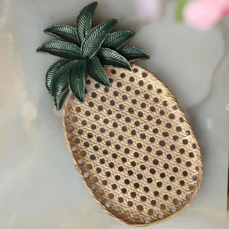 Élégant objet décoratif, doré et vert, 11,0 x 1,2 x 5,9 pouces | 100% polyester, finition texturée douce | Parfait pour la décoration intérieure, le salon ou le bureau, pour un design accrocheur