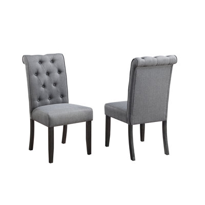 Chaise de salle à manger