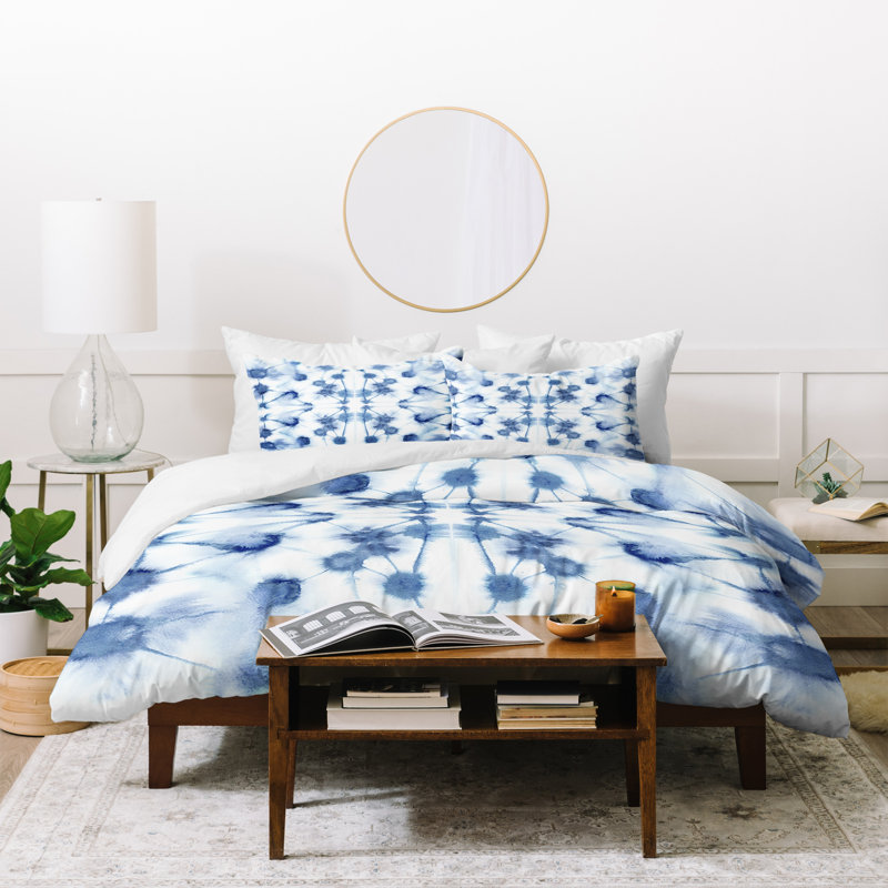 Jacqueline Maldonado Modern & Contemporary Abstract Duvet Cover, King Duvet Cover + 1 Sham, Blue/White