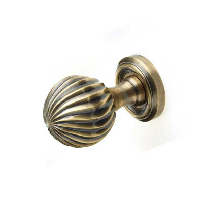 Cleary Passage Knobset