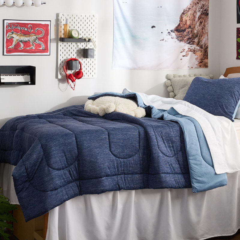 Bedsure Cooling And Warm Bed Set, Navy Blue - Reversible, Twin Comforter with 1 Pillowcase