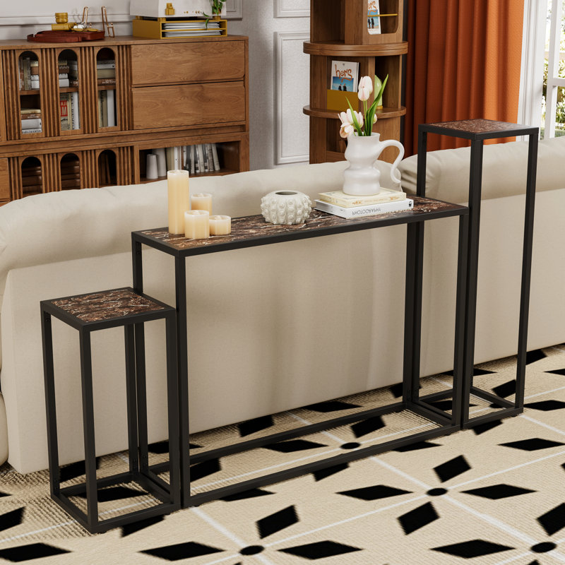 Table étroite aux bords hauts, idéale pour l'entrée ou le salon. Style rétro marbré, structure stable et spacieuse, pieds réglables, montage facile. Esthétique imitant le marbre.