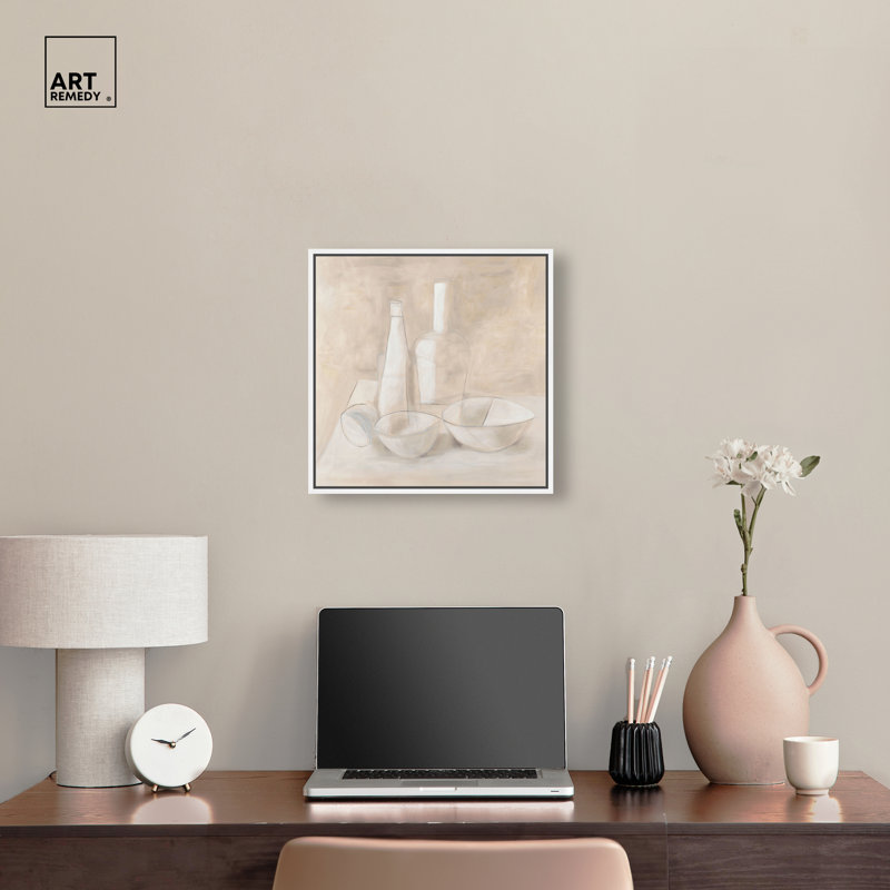 «Bottle Line I», reproduction d'art sur toile encadrée par Art Remedy, cadre blanc, 16 x 16, 17"H x 17"W, White Frame