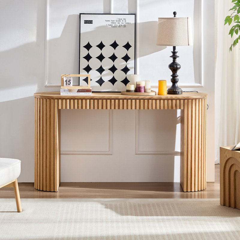 Table console incurvée en bois, 147 cm (57,93 po), design unique à rayures verticales, idéale pour le salon ou le couloir. Fabriquée en MDF naturel, elle est facile à assembler. Table incurvée de 147 cm (57,93 po) avec tiroir, design unique pour l'entrée ou le couloir.