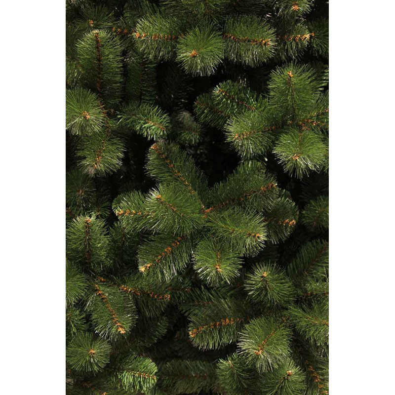 Artificial Christmas Tree, 7ft H