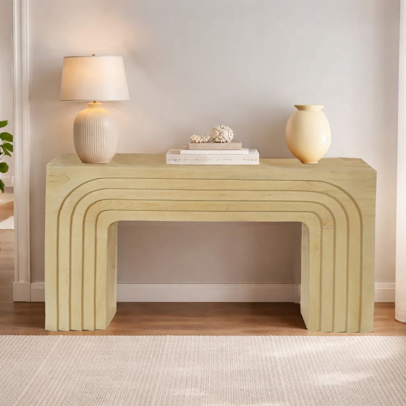 Console Kesna, arche sculptée 53 po, bois de manguier beige clair
