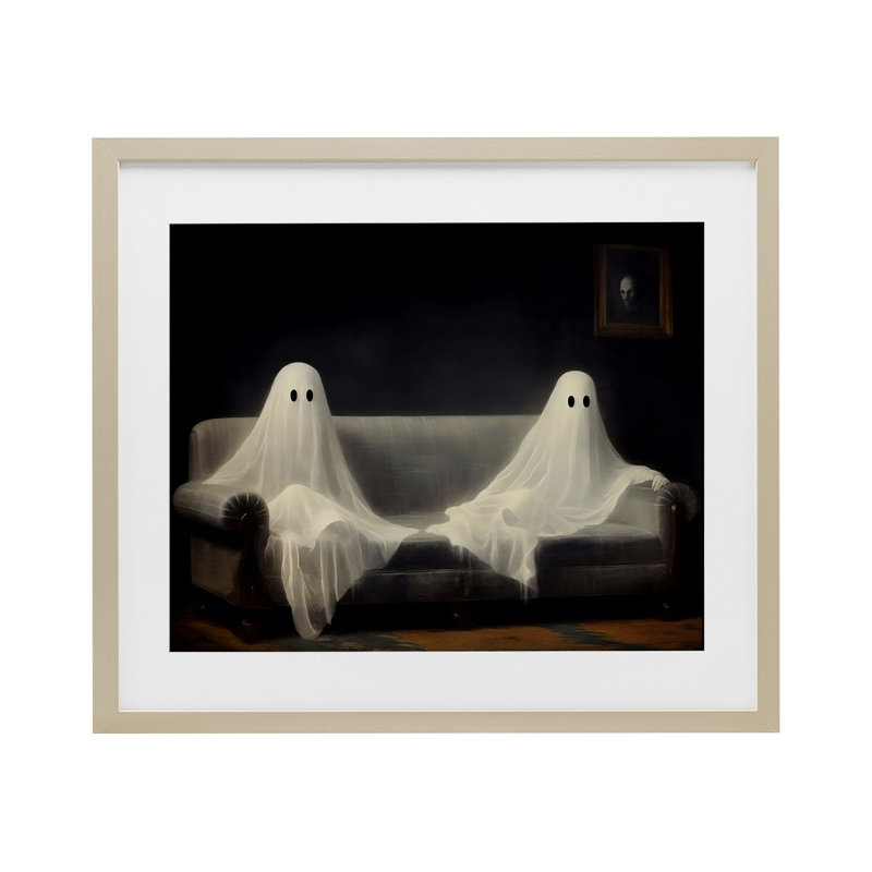«Spooky Couch Ghost Duo», reproduction sous verre encadrée, design par LSR Design Studio, H 13 po x l 16 po