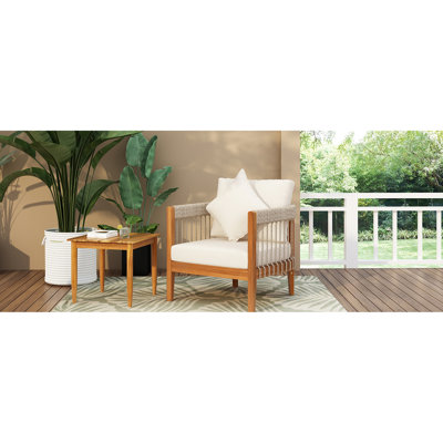 Fauteuil club d'extérieur en bois tissé à la main avec coussins courbés et arrondis - idéal pour le patio. Deux coussins inclus. Conception ergonomique, durabilité toutes saisons, simplicité
