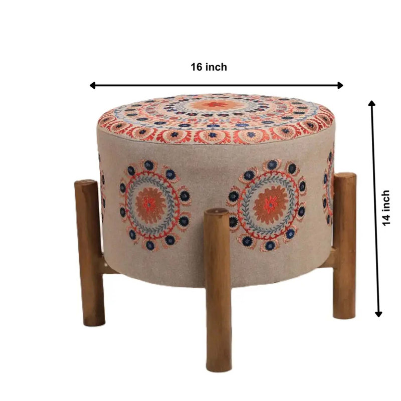 Tabouret brodé Mandala