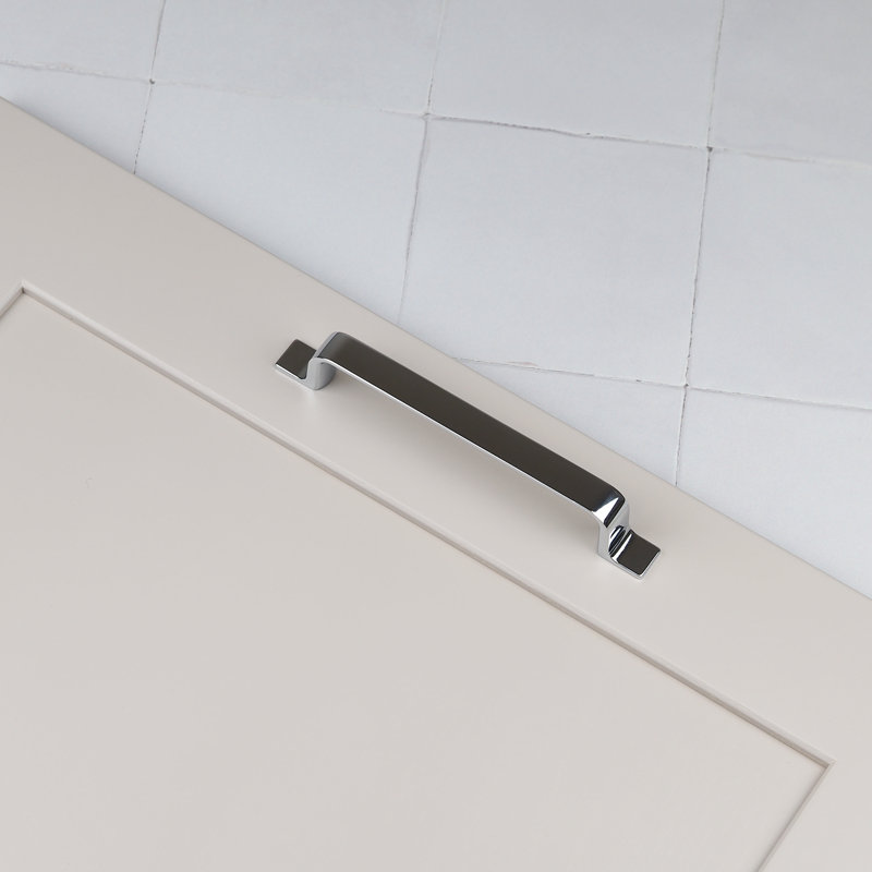 Strap Style Bar Handles in Multiple Finishes, 128mm, Chrome