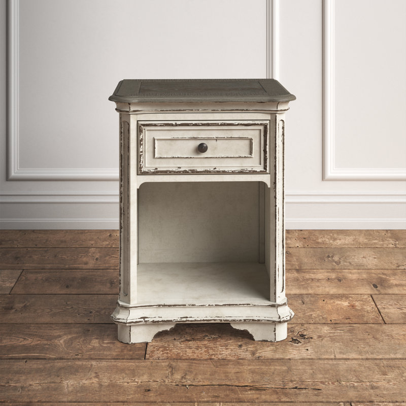 Colchester 22'' W Nightstand