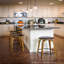 Long luminaire suspendu industriel avec verre transparent par Lumisource
