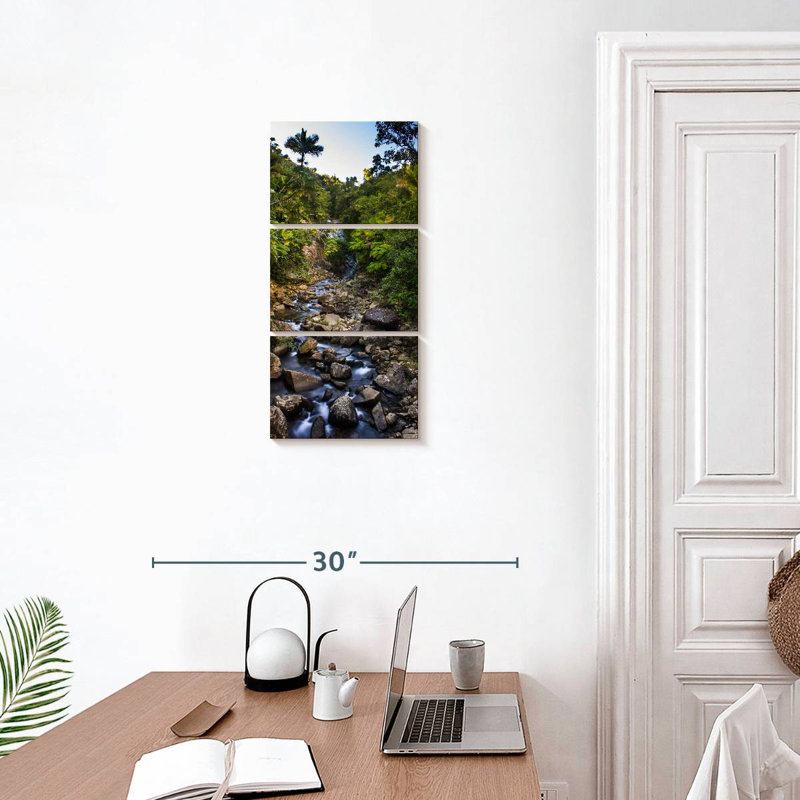 El Yunque Stream, 27" H x 12" W