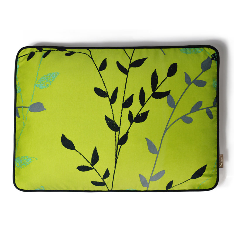 Backyard Greenery Rectangular Bed Cover, Large (42" x 31")