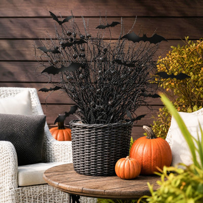Lot de 12 branches artificielles noires à paillettes avec chauves-souris décoratives, tiges de branches frisées artificielles, idéales pour remplir un vase ou décorer une table ou un foyer dans un style gothique. Vase non inclus.
