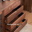 Buffet moderne avec rangement simple