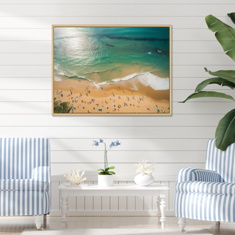Vue aérienne de la plage côtière verte 4 - Art mural plage et océan, Cadre flottant brun, H 30 po x l 40 po x P 1,5 po