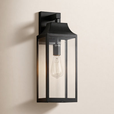 Outdoor Wall Lantern