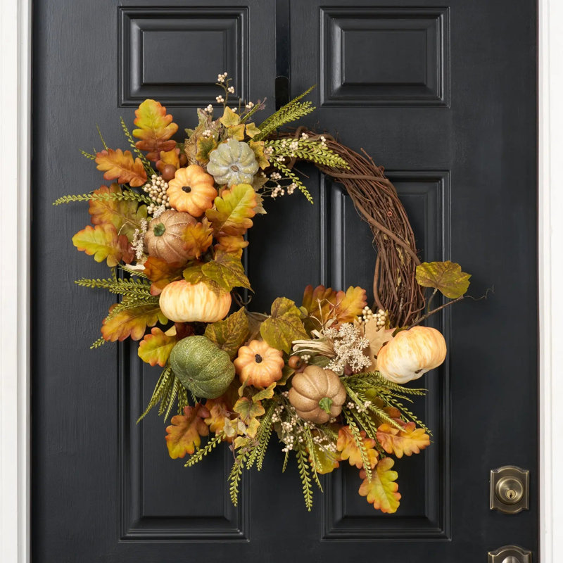 Couronne de porte sauge, orange et brune avec feuille de chêne et herbe de chou frisé