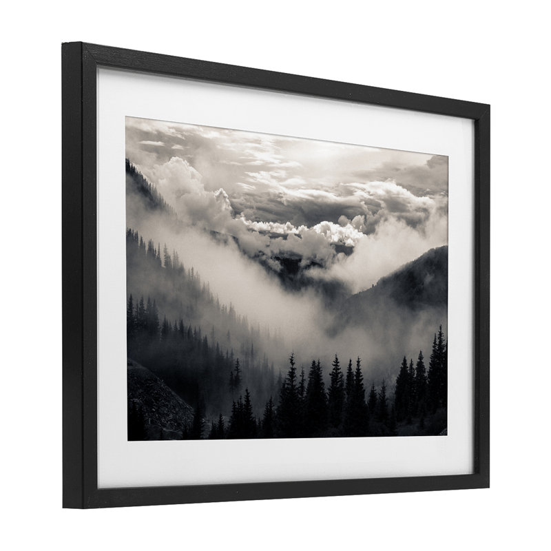 «Billowing Fog Atmosphere», reproduction sous verre encadrée, design par Decent Exposures, H 14 po x l 20 po