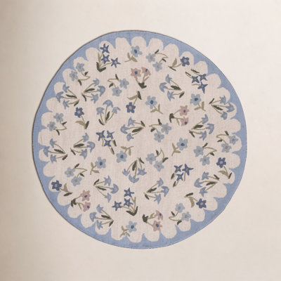 Hand-Tufted Wool Floral Outdoor Rug