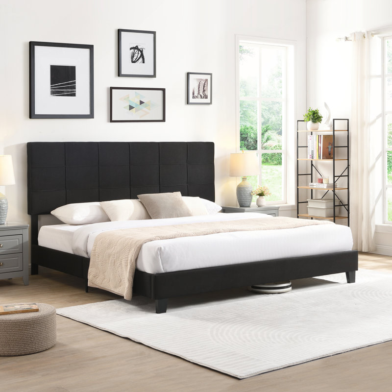 Très grande base de lit tapissier avec tête de lit en lin