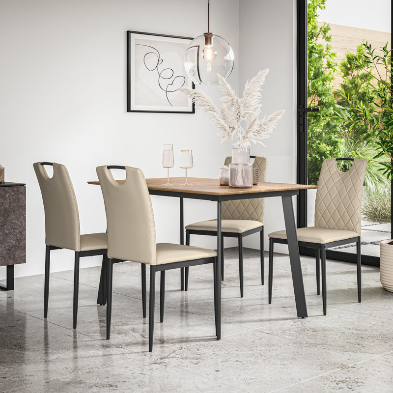 Davaeh 4 - Person Dining Set, Oak/Black/Beige