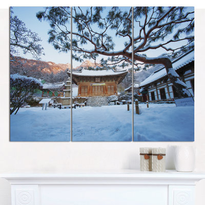 «Naesosa Temple in South Core», reproduction de photo à multiples images sur toile