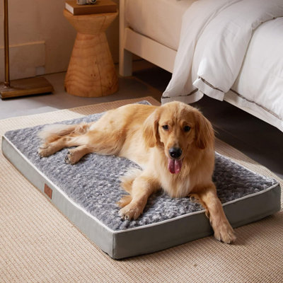 Dequantez Orthopedic Faux Fur Pet Bed