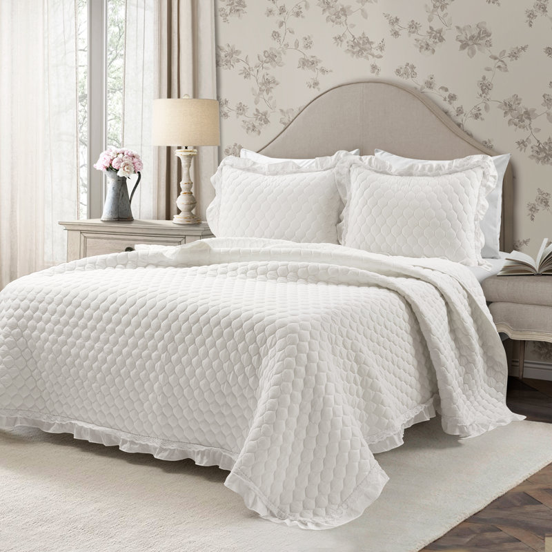 Ella Microfiber 3 Piece Quilt Set, King Quilt + 2 Standard Shams, Light Gray