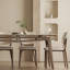 Table et chaises élégantes et simples-106572090
