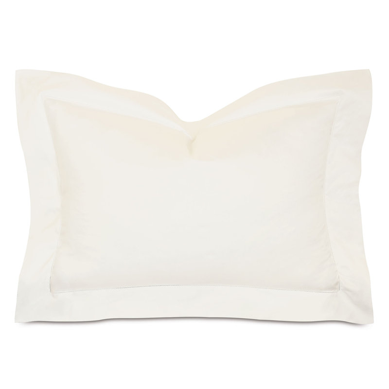 Roma Sham, Queen, Ivory
