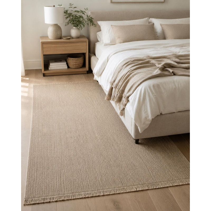 Tapis beige texturé tissé à plat en polypropylène tissé à la machine, Large — 6'7" x 9'6"