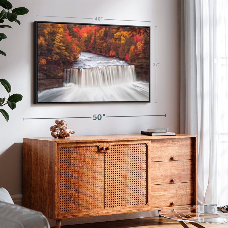 «Tahquamenon Falls in Autumn Wall Art», H 27 po x l 40 po