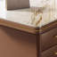 Bureau italien de style luxueux avec lumière italienne-543370367