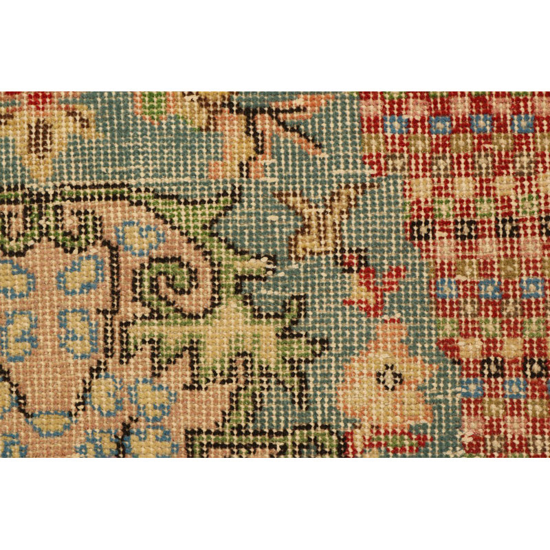 Wool Floral Area Rug in Pink/Green