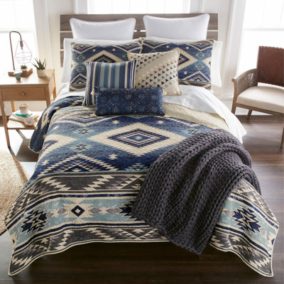 Desert Hill Quilted Geometric Shapes Quilt Set