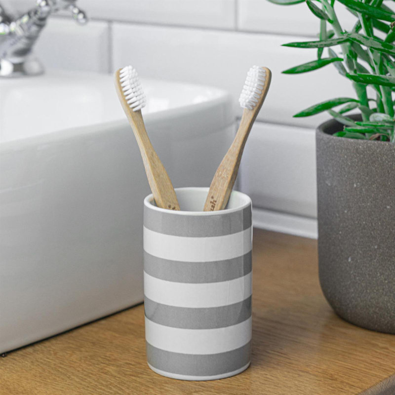 Harbour Housewares - Ceramic Toothbrush Holder, Grey