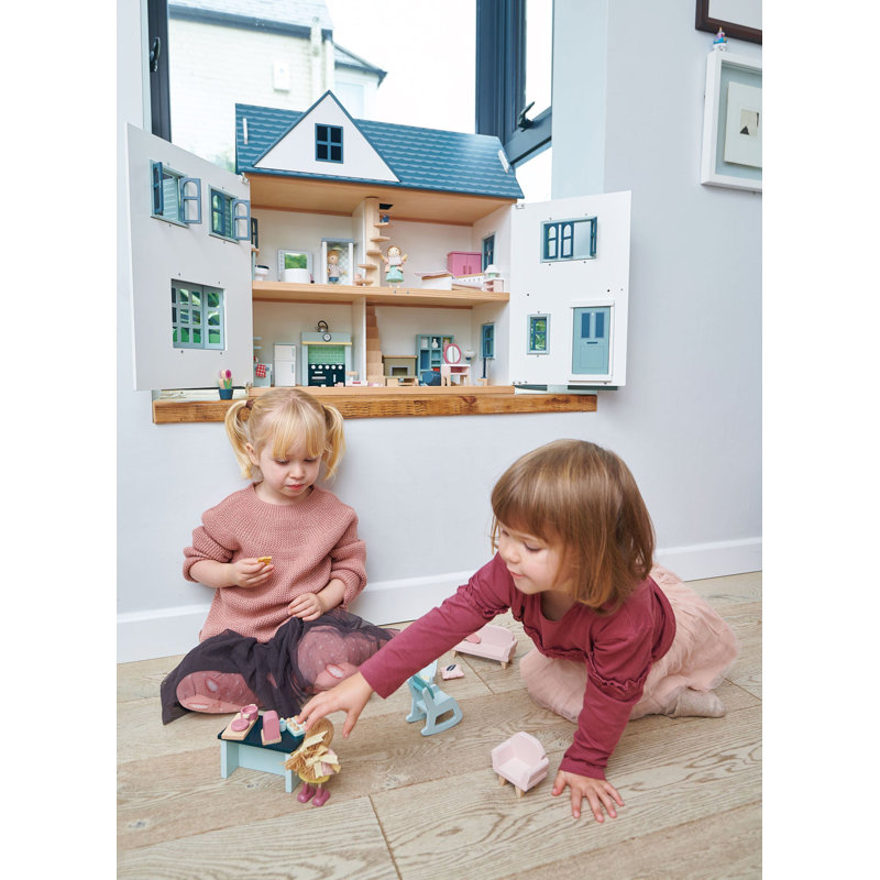 Dovetail Dollhouse