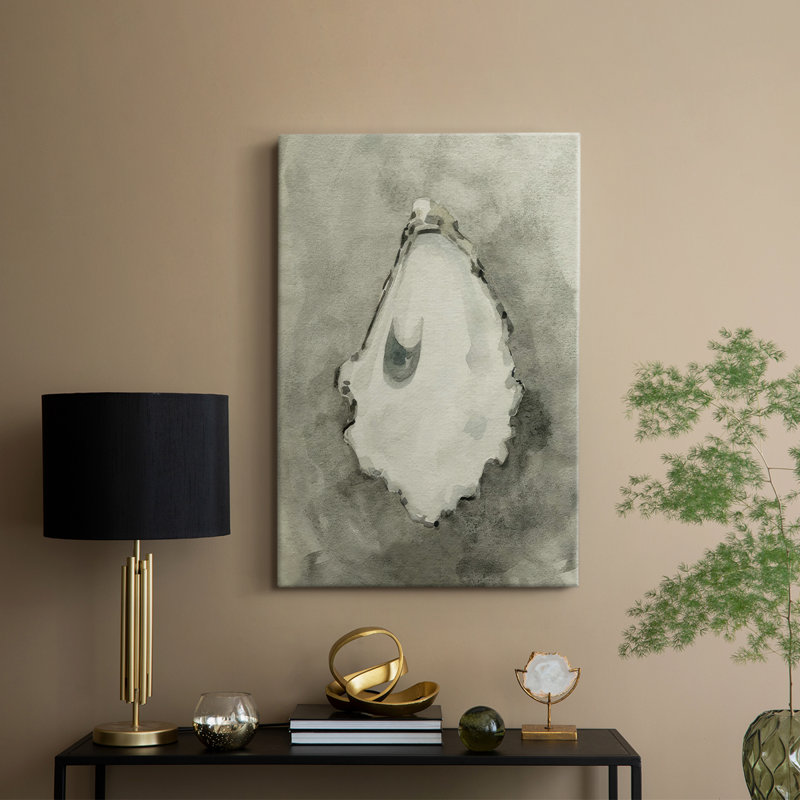 Coquille d'huître neutre III - Cavas enveloppés de galerie, H 60 po x l 40 po