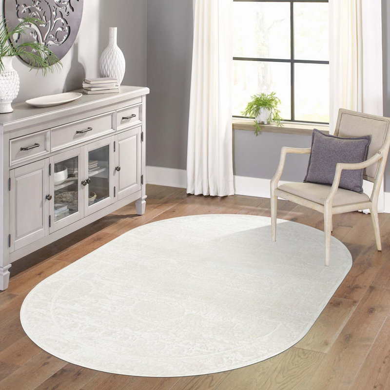 Oriental Indoor / Outdoor Rug, Oval 5'3" x 8'