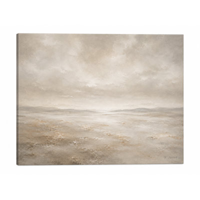 Irisha enveloppé de plaines côtières beige maussade