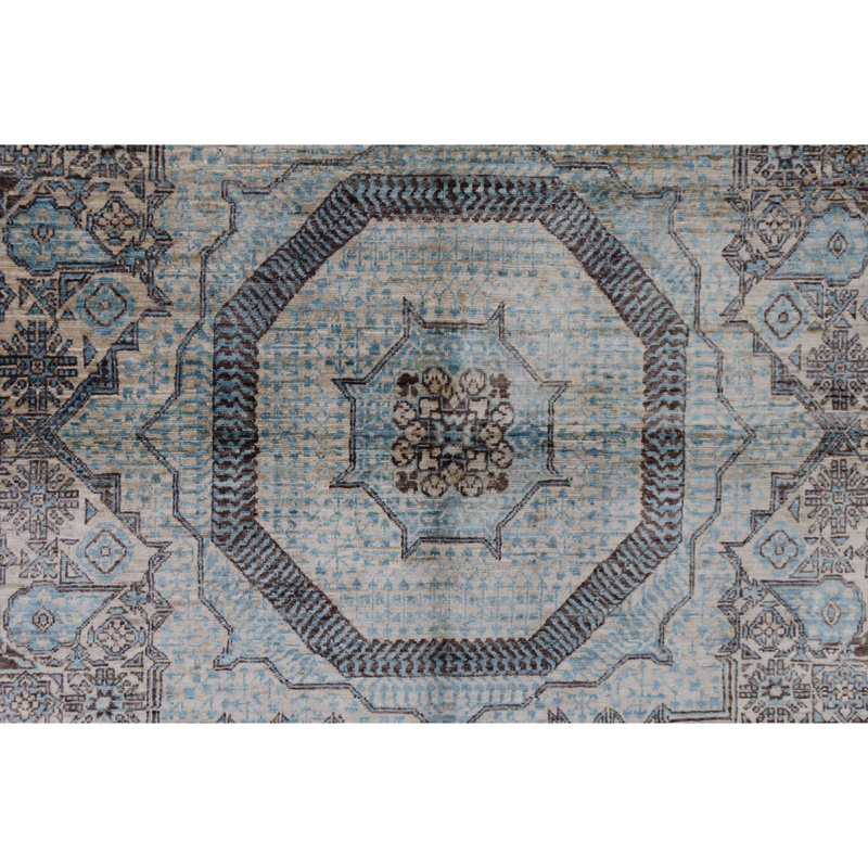 Hand Knotted Wool Area Rug in Beige, Rectangle 4'11" x 6'10"