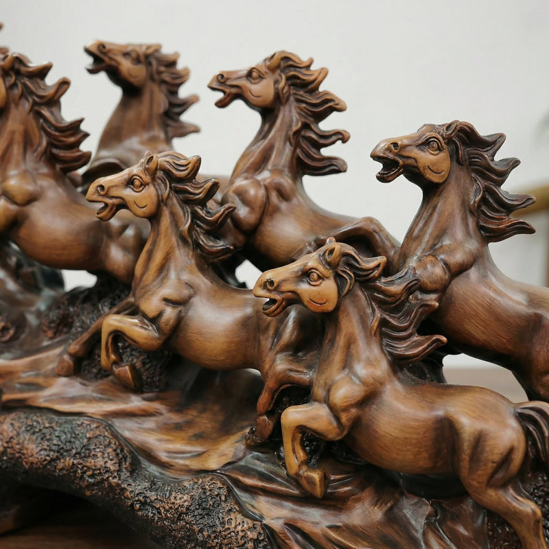 Statue en résine huit chevaux