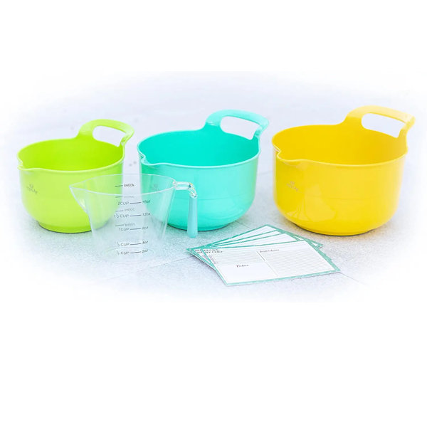 Tovla Jr. Kids Mixing Bowl & Pitcher Baking Set | Wayfair