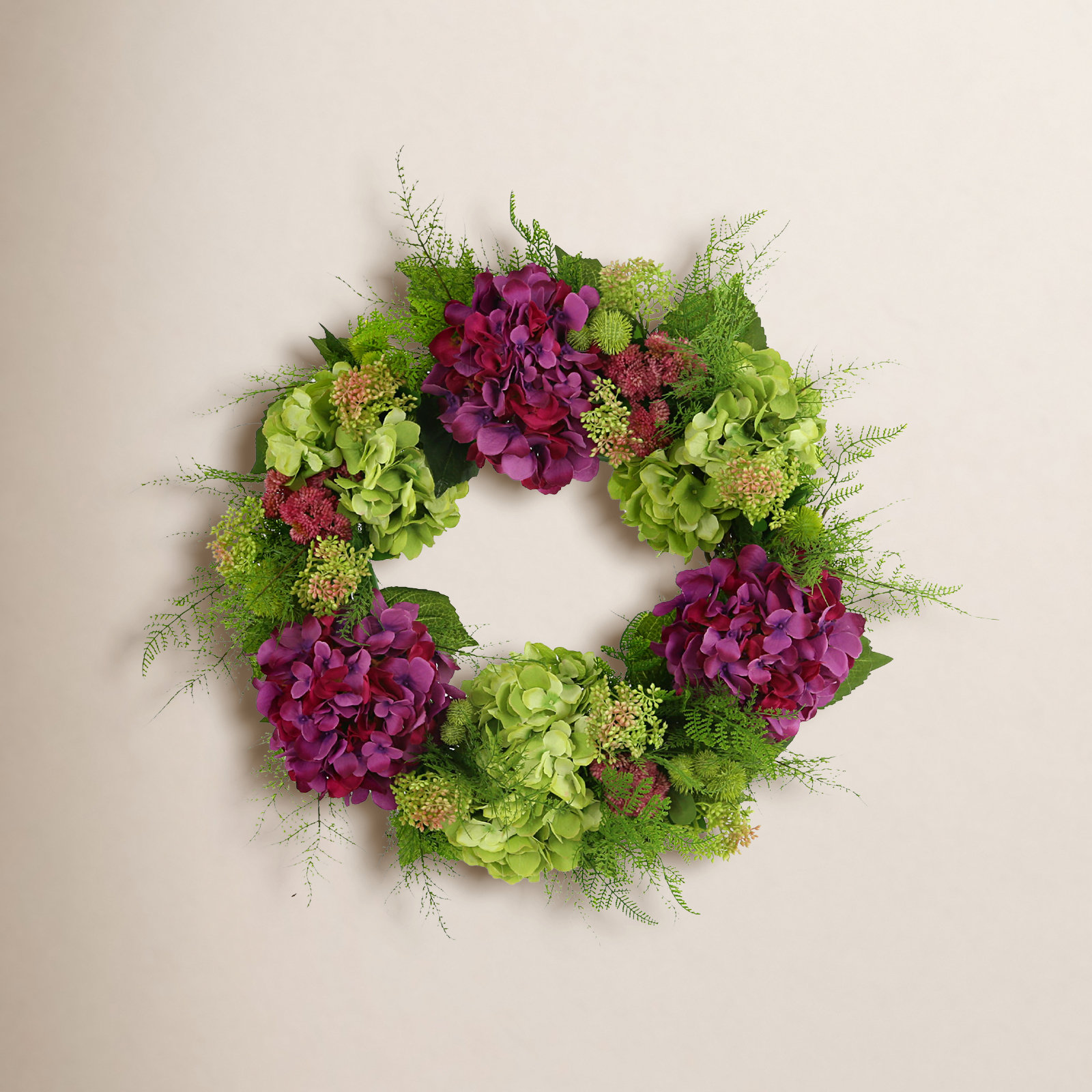 28" Hydrangea Wreath