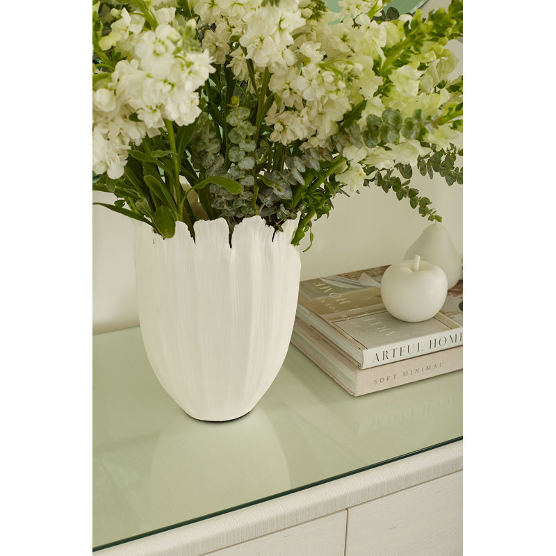 Handmade Glazed Porcelain Table Vase