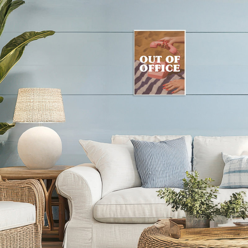 Plaque murale «Out of office» rose, design par Lil 'Rue